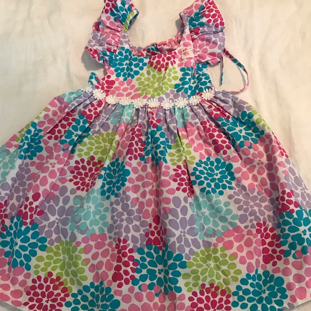 Multicolored Floral Burst Sleeveless Dress
